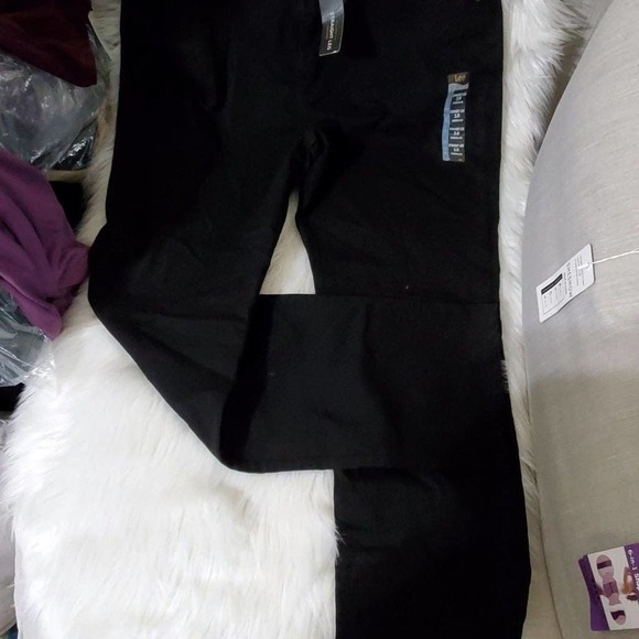 Lee Women's Relaxed Fit Straight Pants - Picture 2 of 5